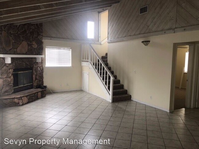 Building Photo - 3 br, 2 bath House - 13347 Country Club Drive