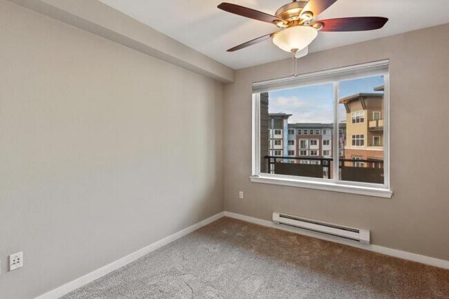 Foto del edificio - 2 bedroom in Seattle WA 98107
