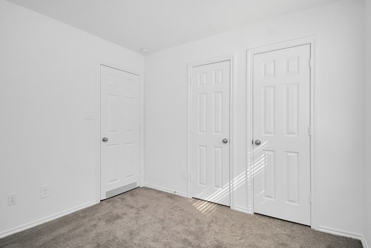 Building Photo - 32511 Orchard Haze Dr