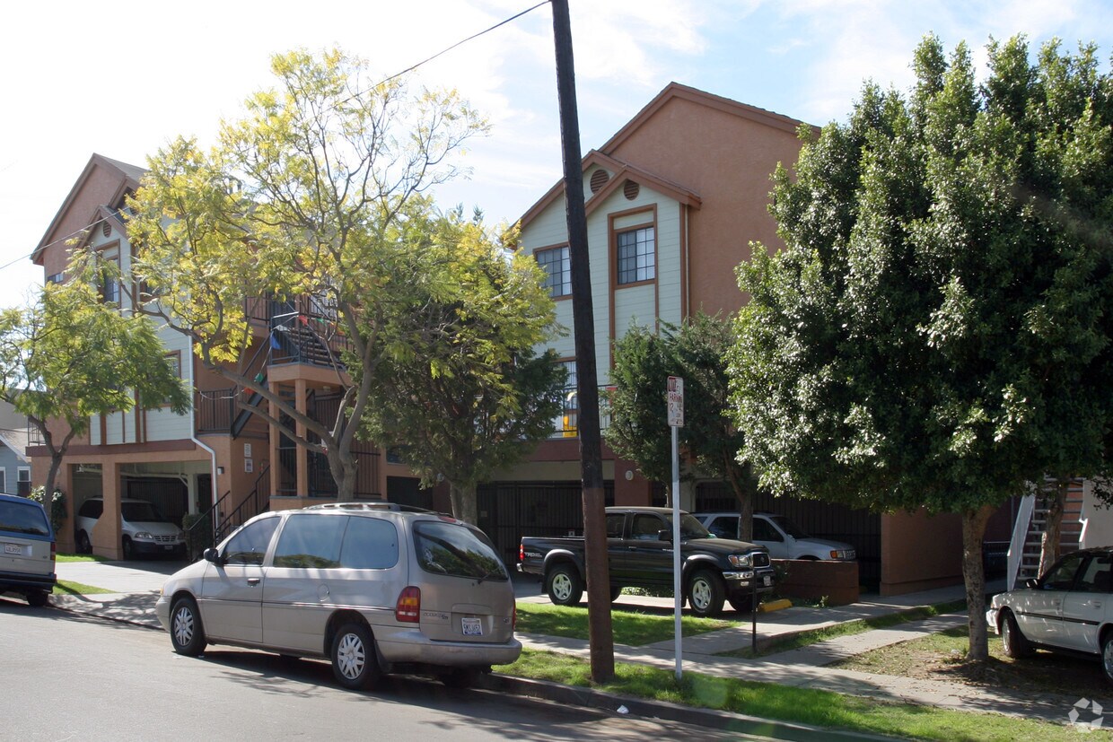 Building Photo - 1349 Ohio Ave