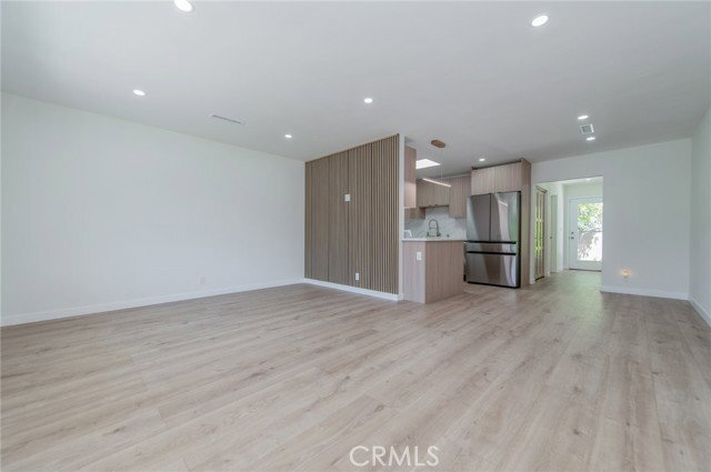 Foto del edificio - 4534 Lennox Ave