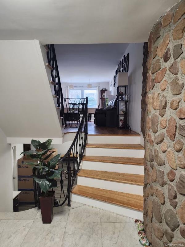 Foto del edificio - 15-68 216th St