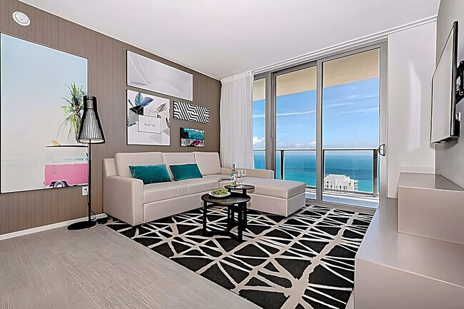 Building Photo - 4010 S Ocean Dr
