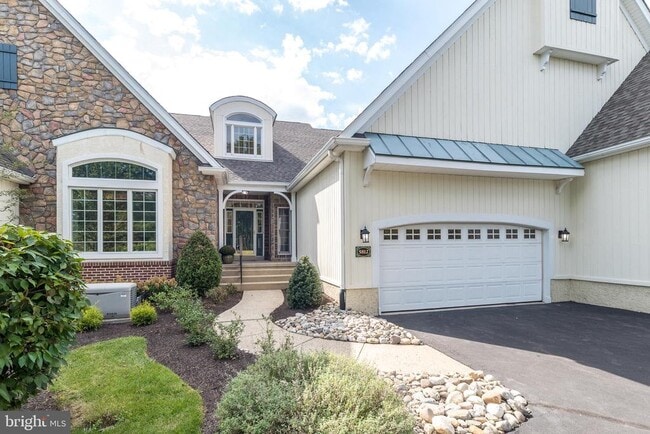 Building Photo - 5812 Hickory Hollow Ln