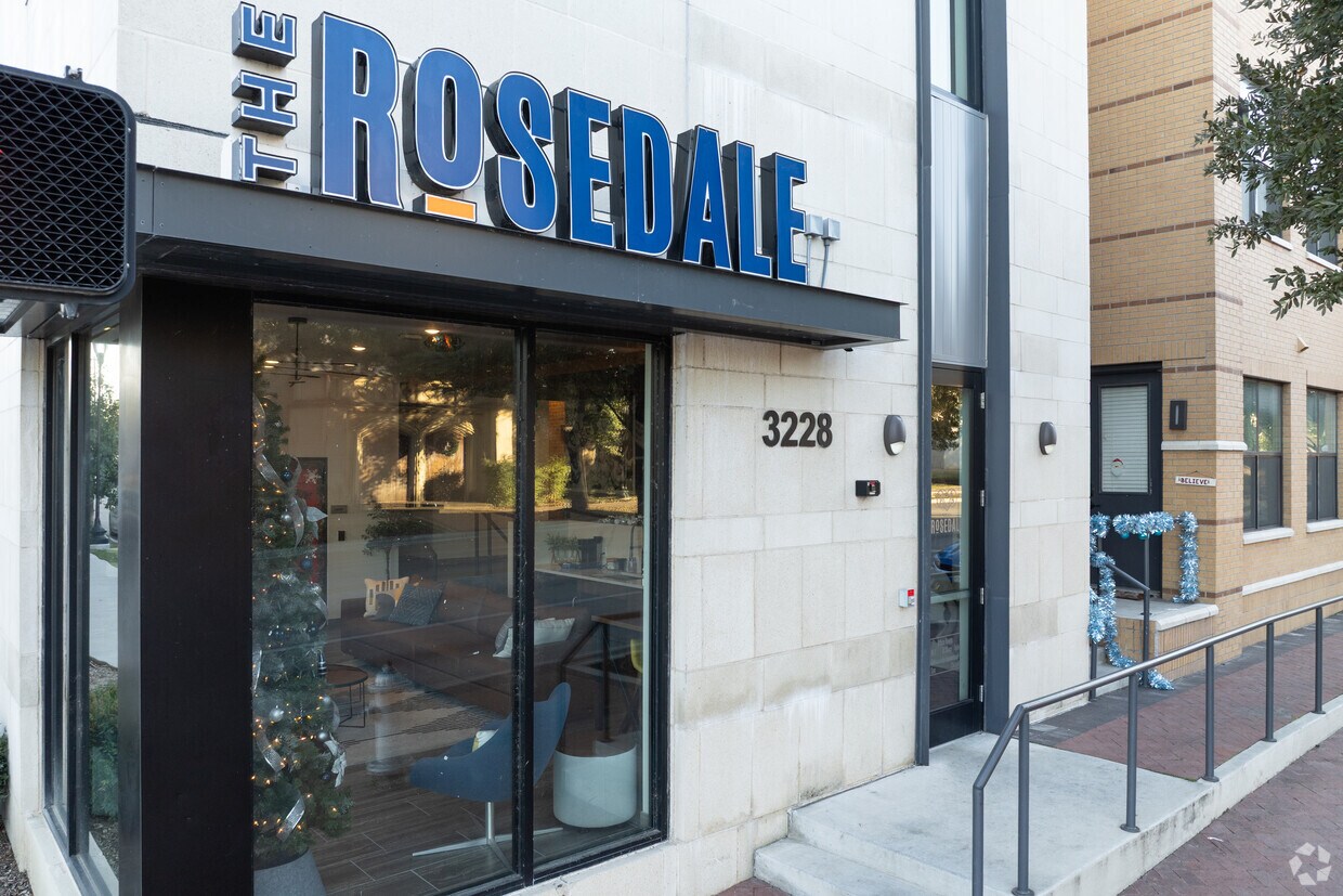 Entrada - The Rosedale