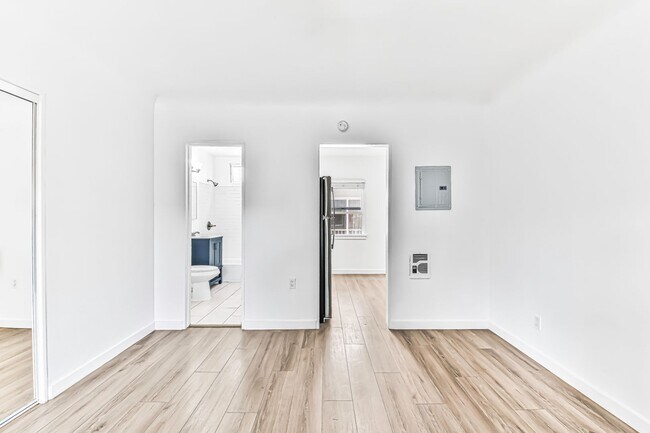 Foto del edificio - 636 Linden Ave