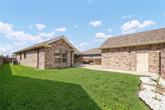 Foto del edificio - 14505 Limestone Way