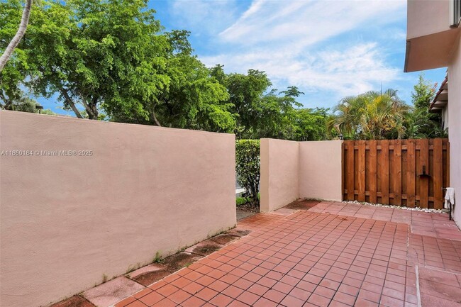 Building Photo - 2605 SW 73rd Way