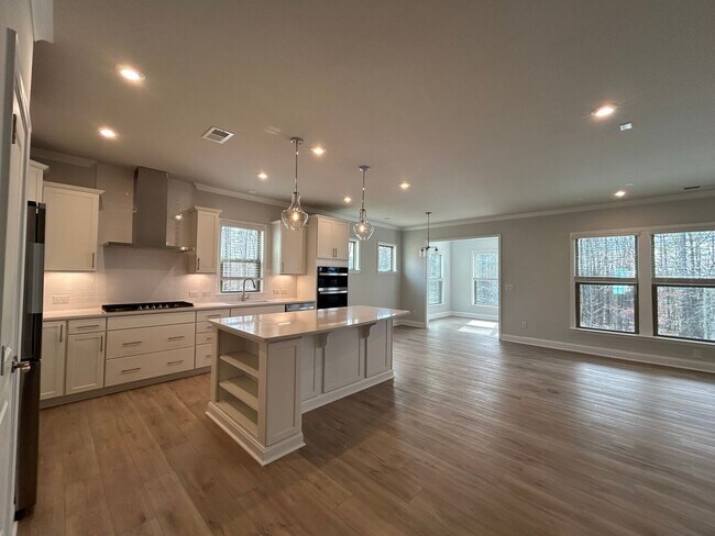 Foto del edificio - 473 Bandon Wy