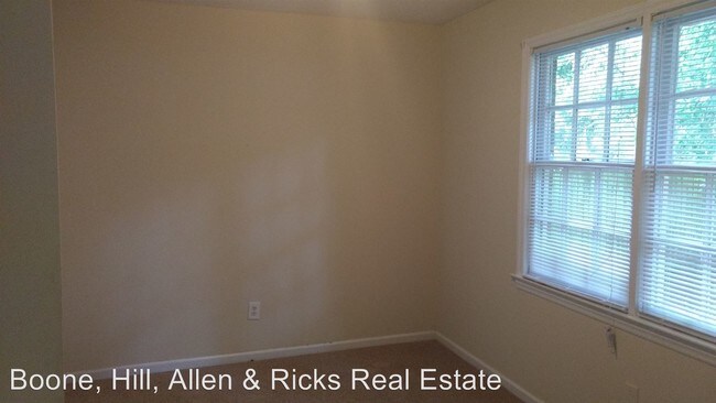 Foto del edificio - 2 br, 1 bath House - 112 S Pine Street