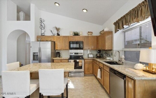 Building Photo - 4223 E Wildcat Dr