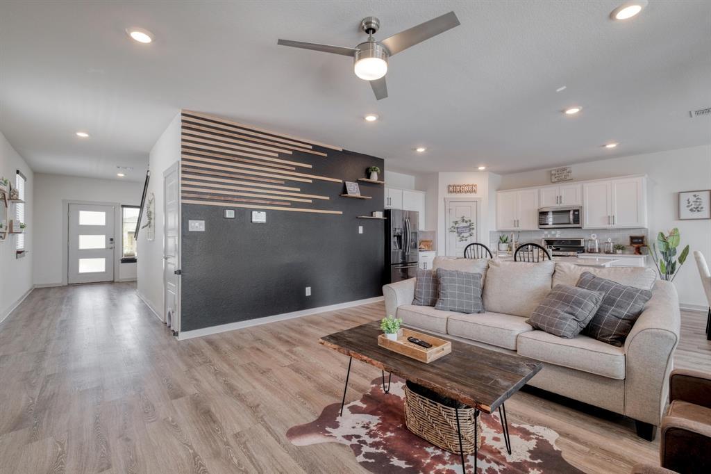 Foto principal - 439 Wilshire Rd