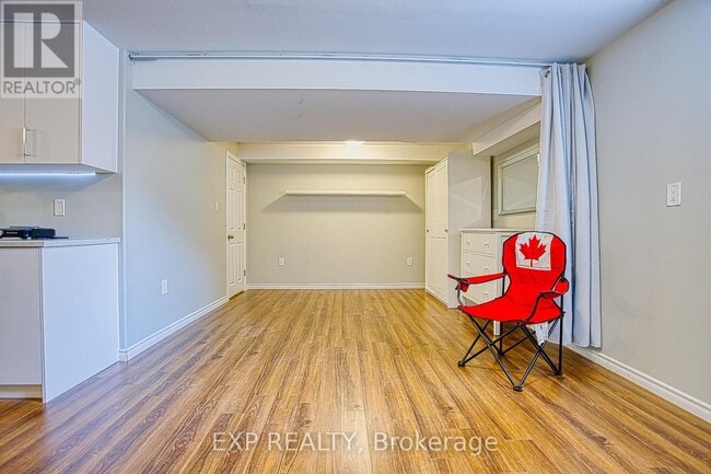 Building Photo - 52 Dartmouth Gate