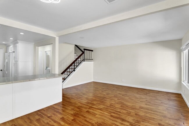 Building Photo - 19102 Sloop Cir