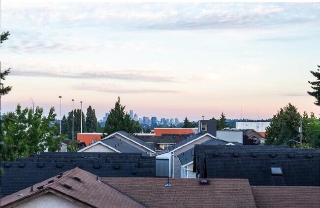 Photo - 1408 N 95th St Townhome