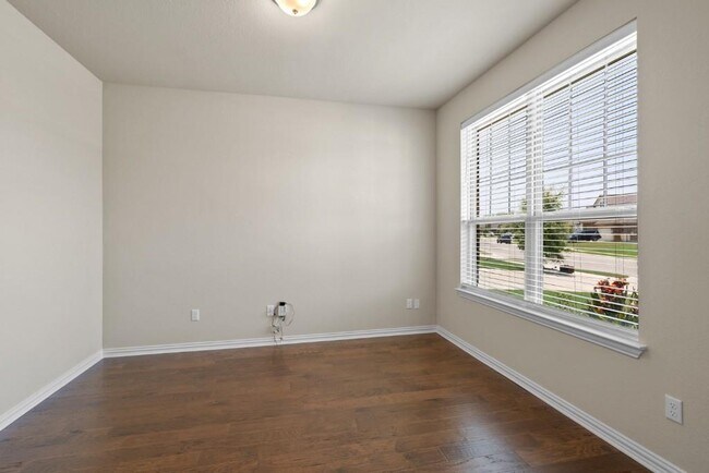 Building Photo - 12609 Twisted Root Dr