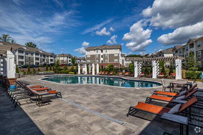 Berkmar Landing Apartments