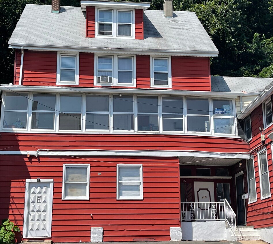 Primary Photo - 412 Undercliff Ave