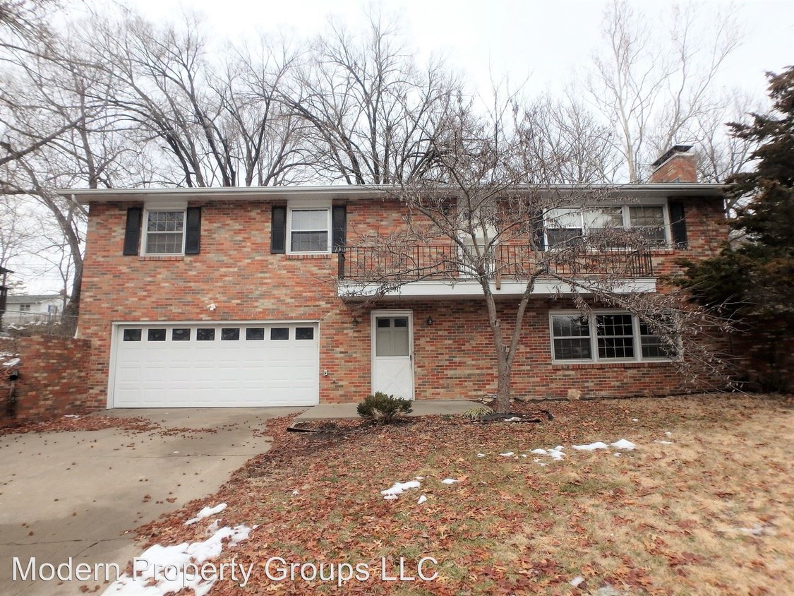 Primary Photo - 4 br, 3 bath House - 2211 Ridgefield Rd
