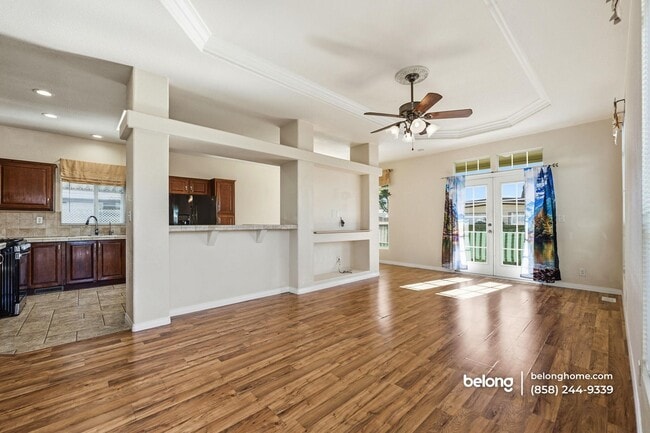 Foto del edificio - 2700 E Valley Pkwy