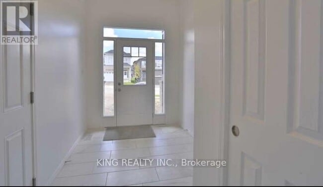 Building Photo - 925 Tartan Ct