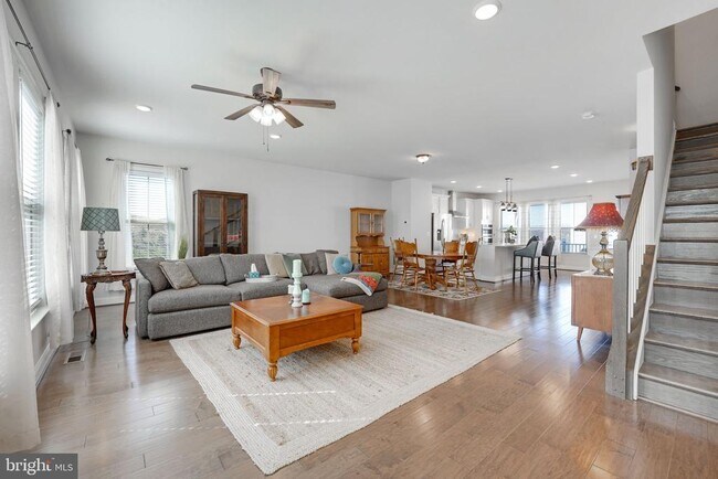 Foto del edificio - 2067 Alder Ln