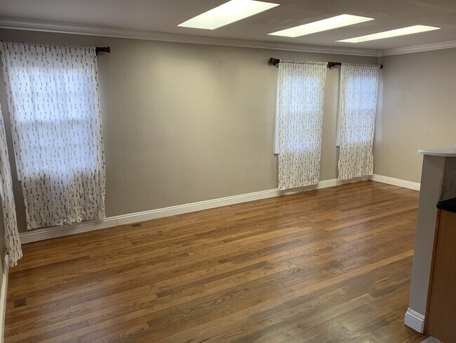 Foto del edificio - 1021 31st St