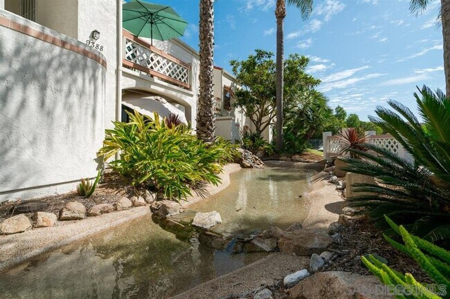 Building Photo - 9388 Twin Trails Dr