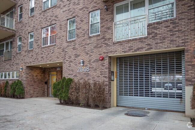 Building - 2848 W 15th St