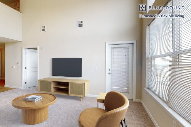 Foto del edificio - 1000 Bay Dr