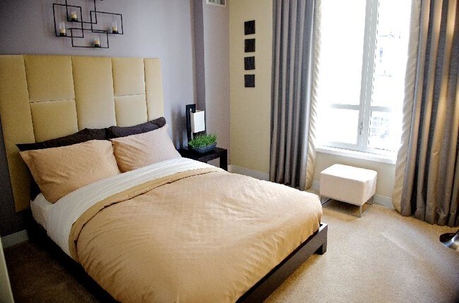 Foto del edificio - 25 E Delaware Pl