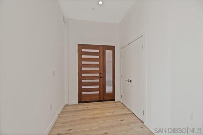 Foto del edificio - 828 Prospect St