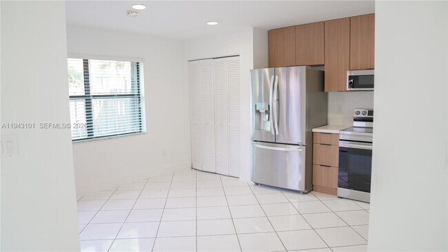 Foto del edificio - 9023 SW 113th Pl Cir W