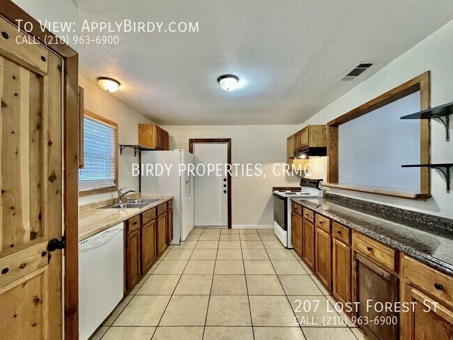 Building Photo - *3 Bed, 1 Bath Home in Live Oak*