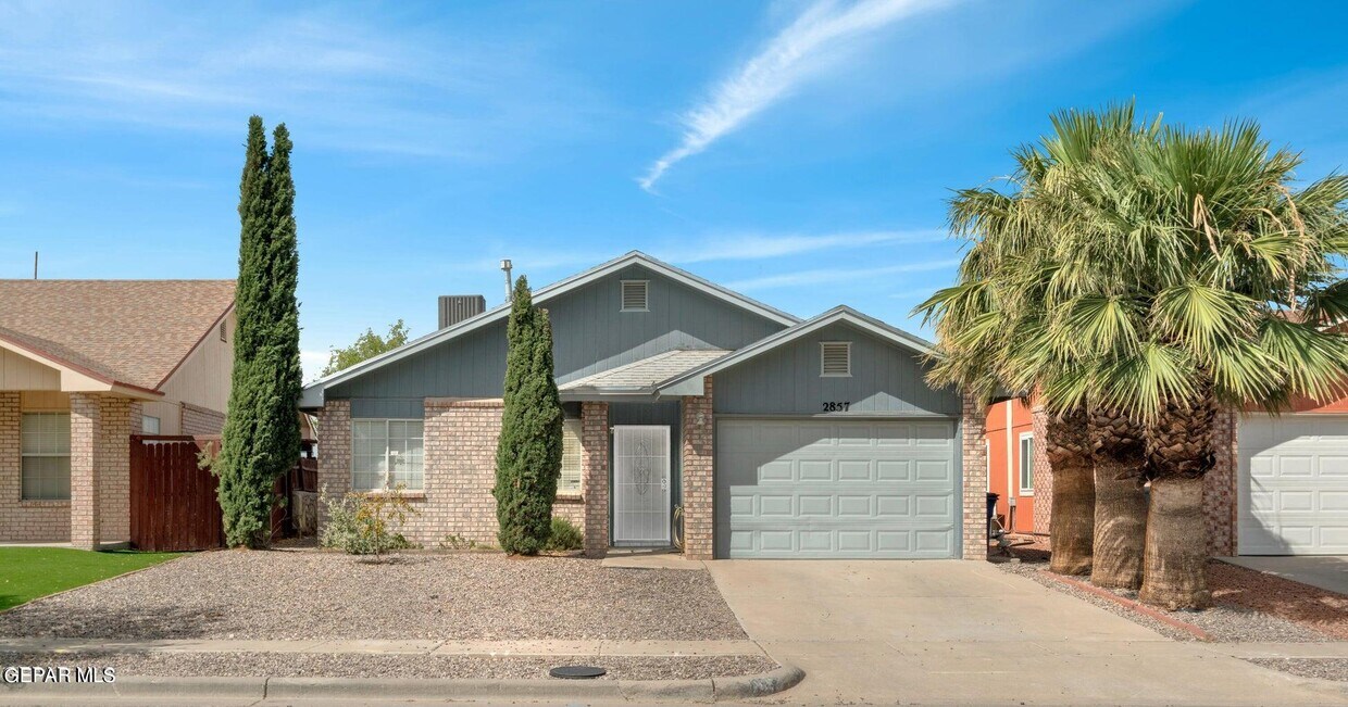 Foto principal - 2857 Castle Hill Cir