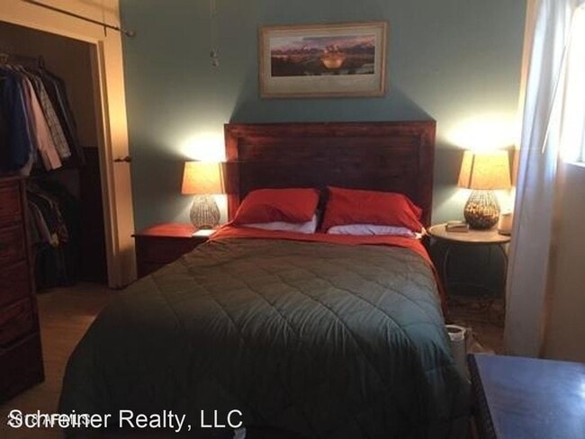 Foto del edificio - 3 br, 2 bath House - 1350 W. 14th St