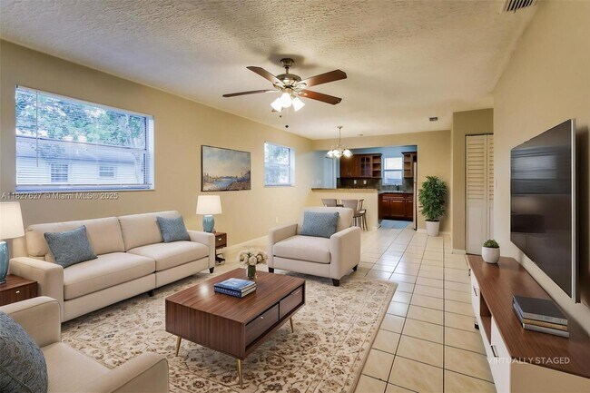Foto del edificio - 9501 NW 2nd Ct