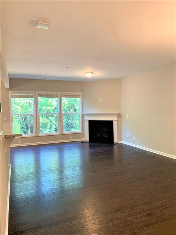 Foto del edificio - 1263 Elderwood Way