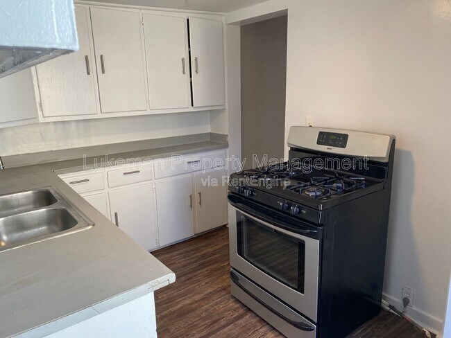 Foto del edificio - 417 Oak St