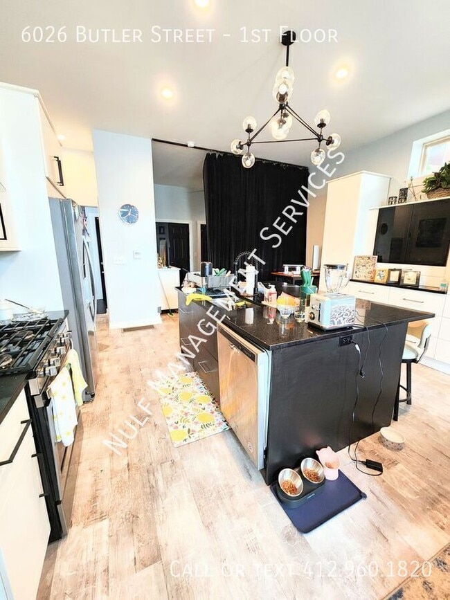 Photo - 6026 Butler St Apartment