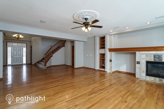 Foto principal - 13789 Voyager Pkwy, Colorado Springs, CO, ...