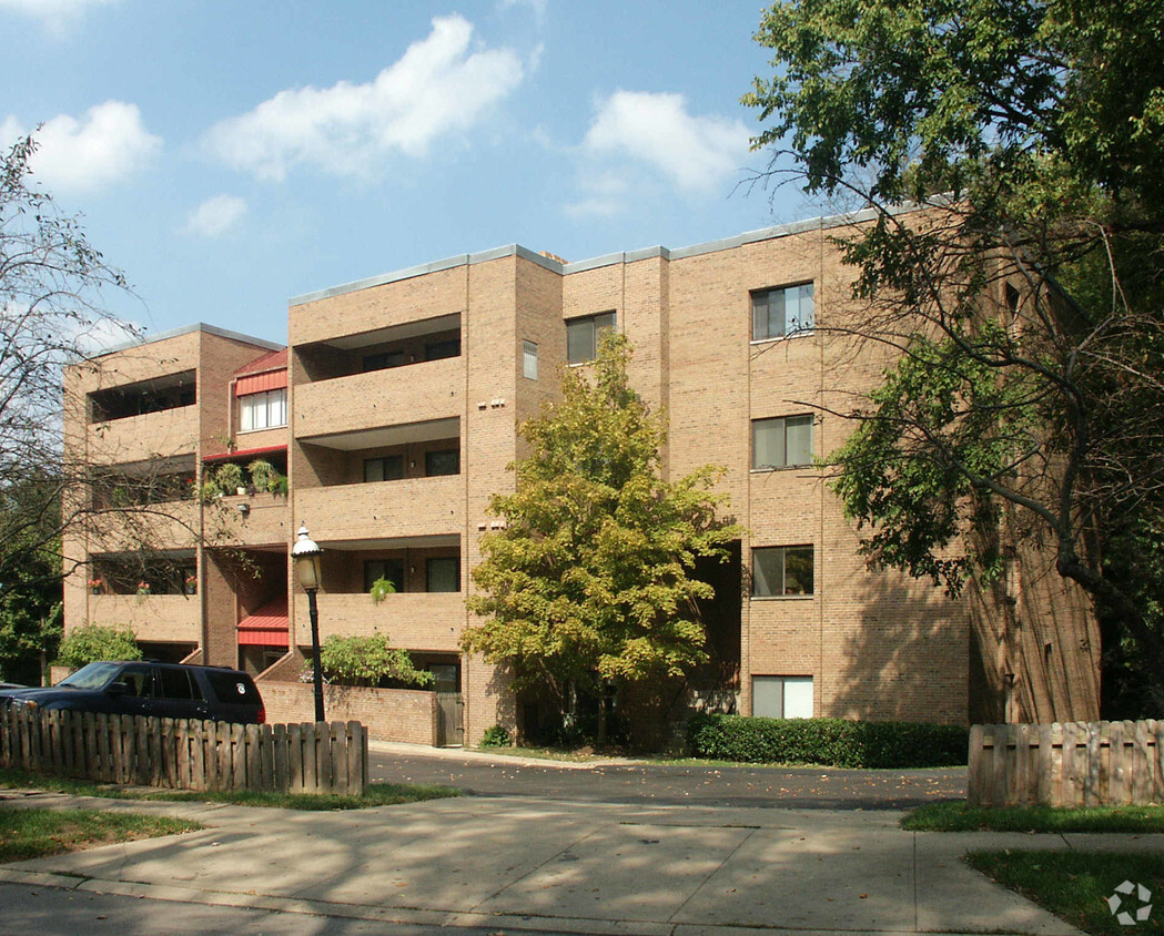 Building Photo - Ashworth Apartments