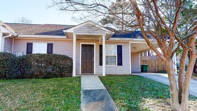 Foto del edificio - 104 Queens Ct