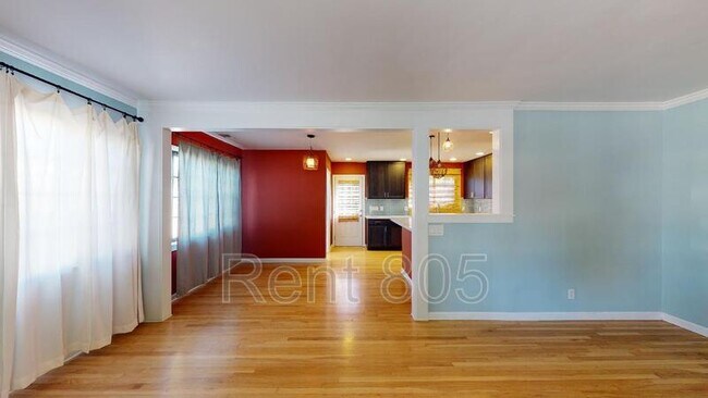 Building Photo - 3116 Entrada Dr
