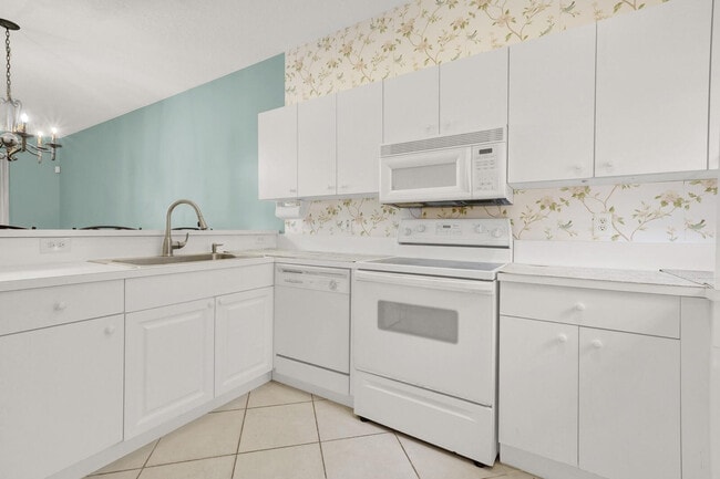 Foto del edificio - 10120 Boca Palm Dr