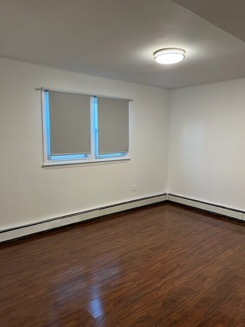 Building Photo - 402 Cortelyou Ave