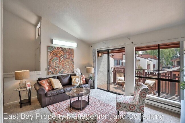 Building Photo - 2 br, 2 bath House - 38628 Country Cmn.