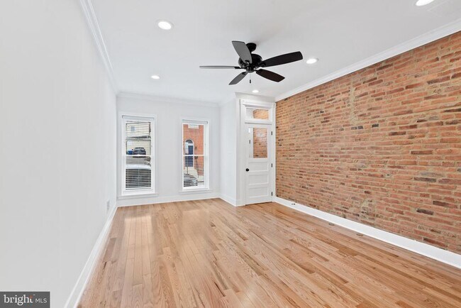 Foto del edificio - 1434 Marshall St