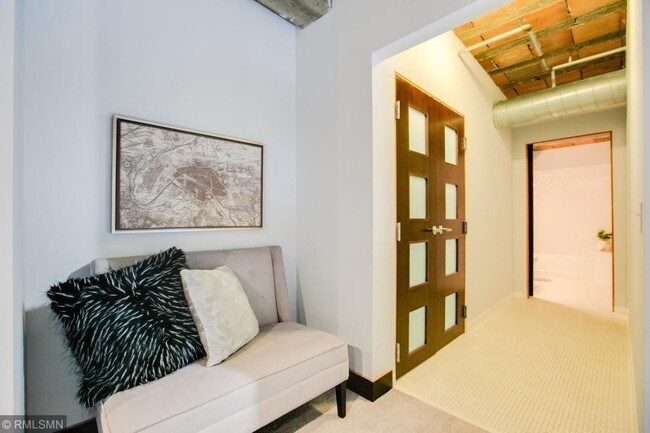 Building Photo - 214 4th Street East, Unit 201