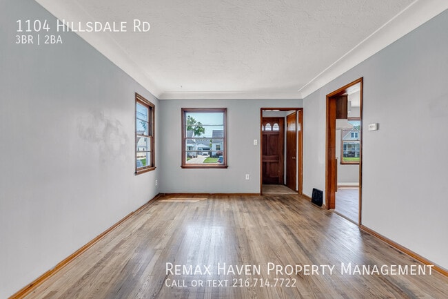 Building Photo - 1104 Hillsdale Rd